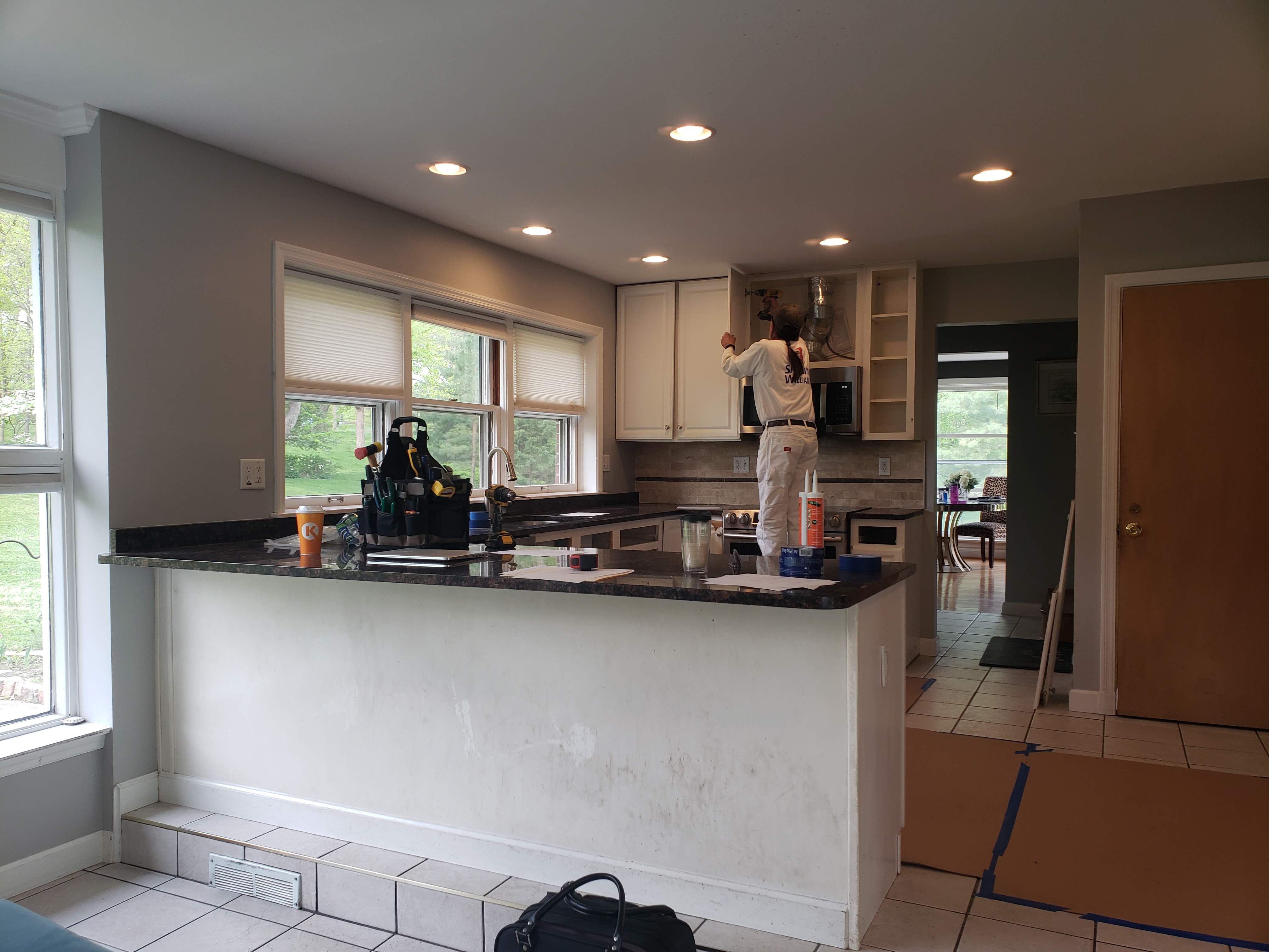 Square Shaker w/Slab Drawer, Arctic White, Black Hardware Webster