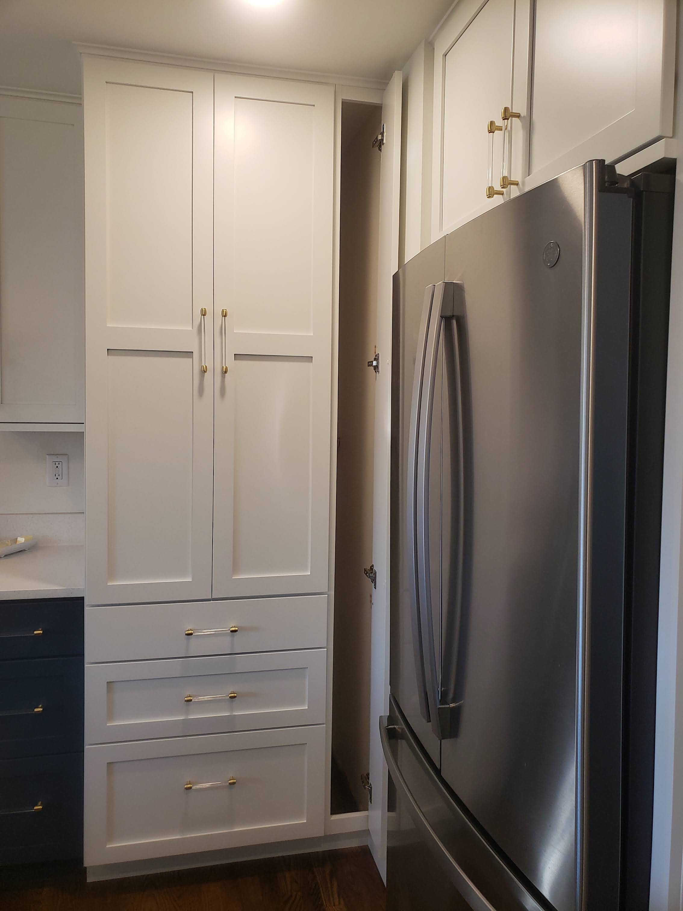 Frosty and Indigo Batik, Square Shaker w/Slab Drawers, New